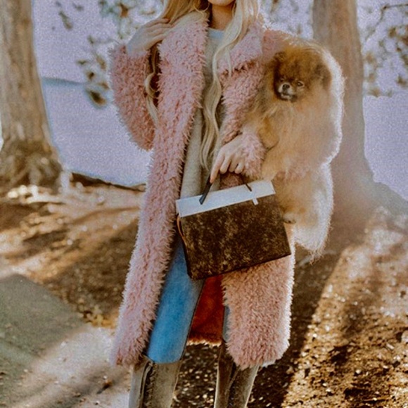 Softest teddy jacket - Picture 2 of 8